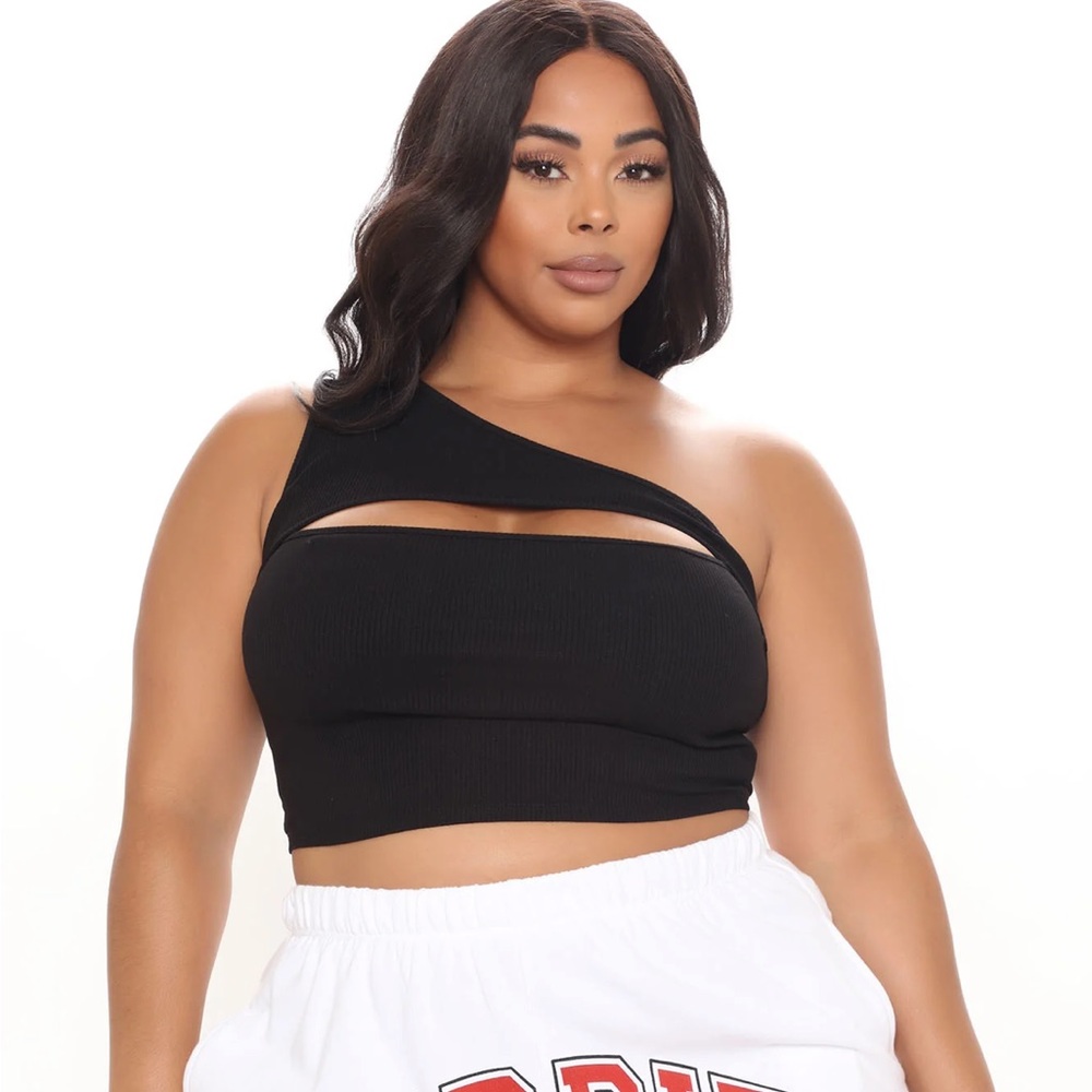 Black crop top